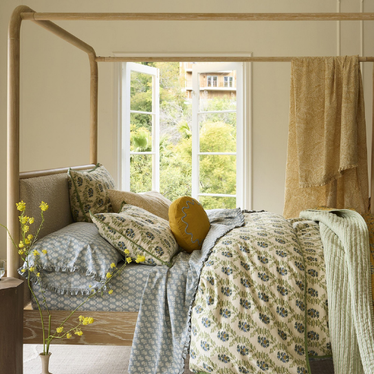 Rustic Mango Solid Wooden Heritage Beds in Natural Finish thumbnail 3